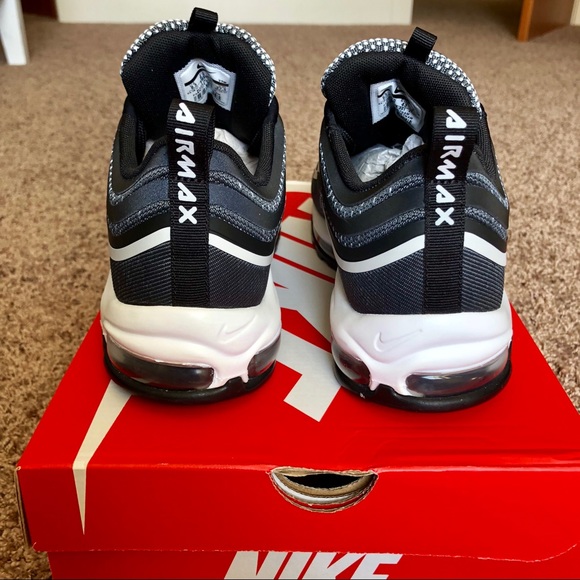 Nike Air Max 97 Ultra '17 Running Shoes - Picture 5 of 8